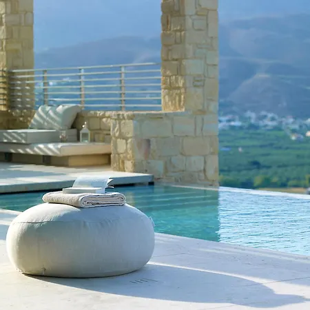 Youphoria Sea View Villas *