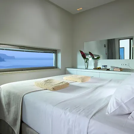 Villa Youphoria Sea View Villas *
